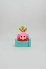 Mini Billie Beets on Couch Ambient Light
