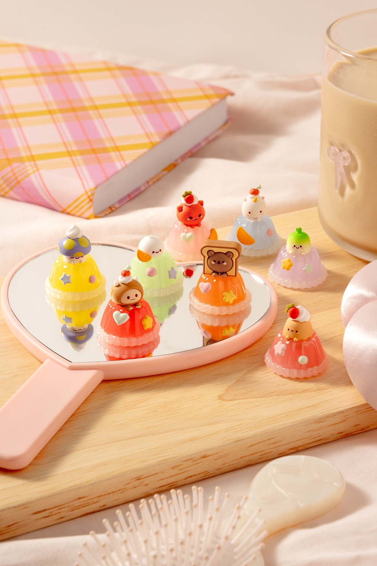 Smoko Friends Jelly Cakes Mini Blind Box