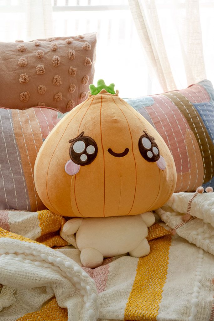 Mr. Onion Mochi Plush